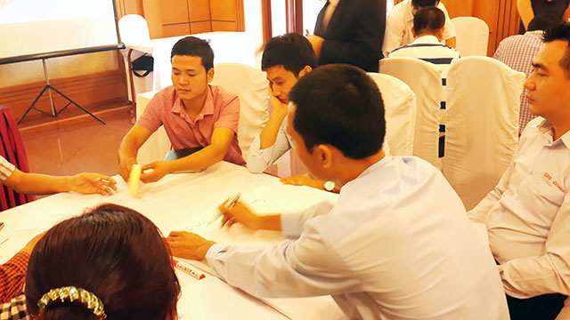 Kỹ năng bán hàng & chăm sóc Khách Hàng chuyên nghiệp - ISUZU (13 & 14.10.2014)